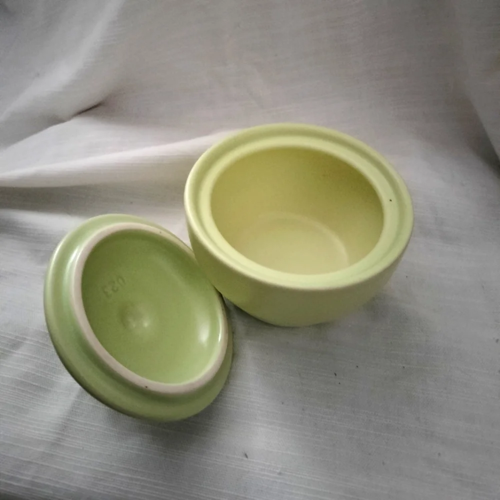 ⭐3 for$15 Pfaltzgraf bowl with lid - Picture 3 of 8